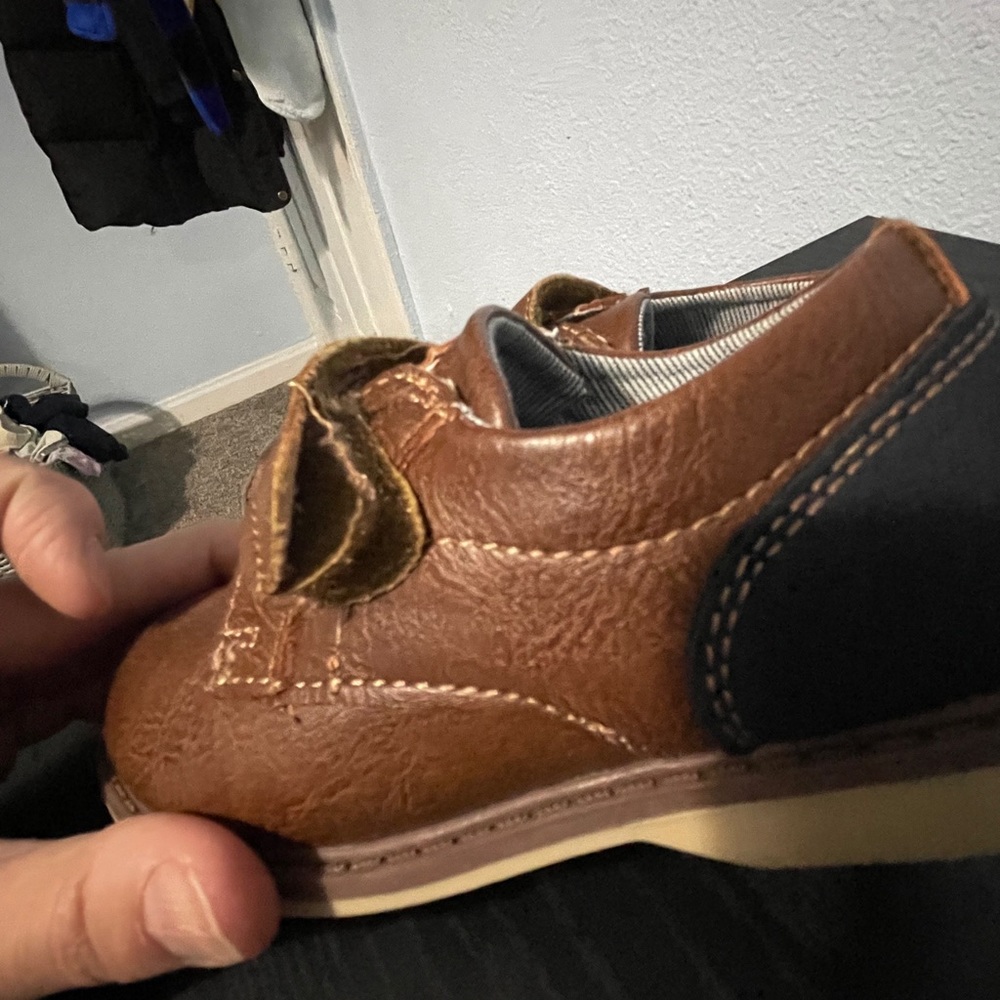 Max + Jake shoes - Picture 4 of 6